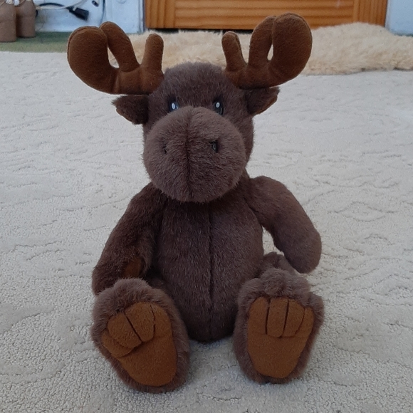 Stuffed Moose Plushie - Picture 1 of 1